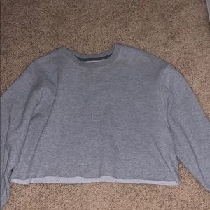 cropped grey crew neck